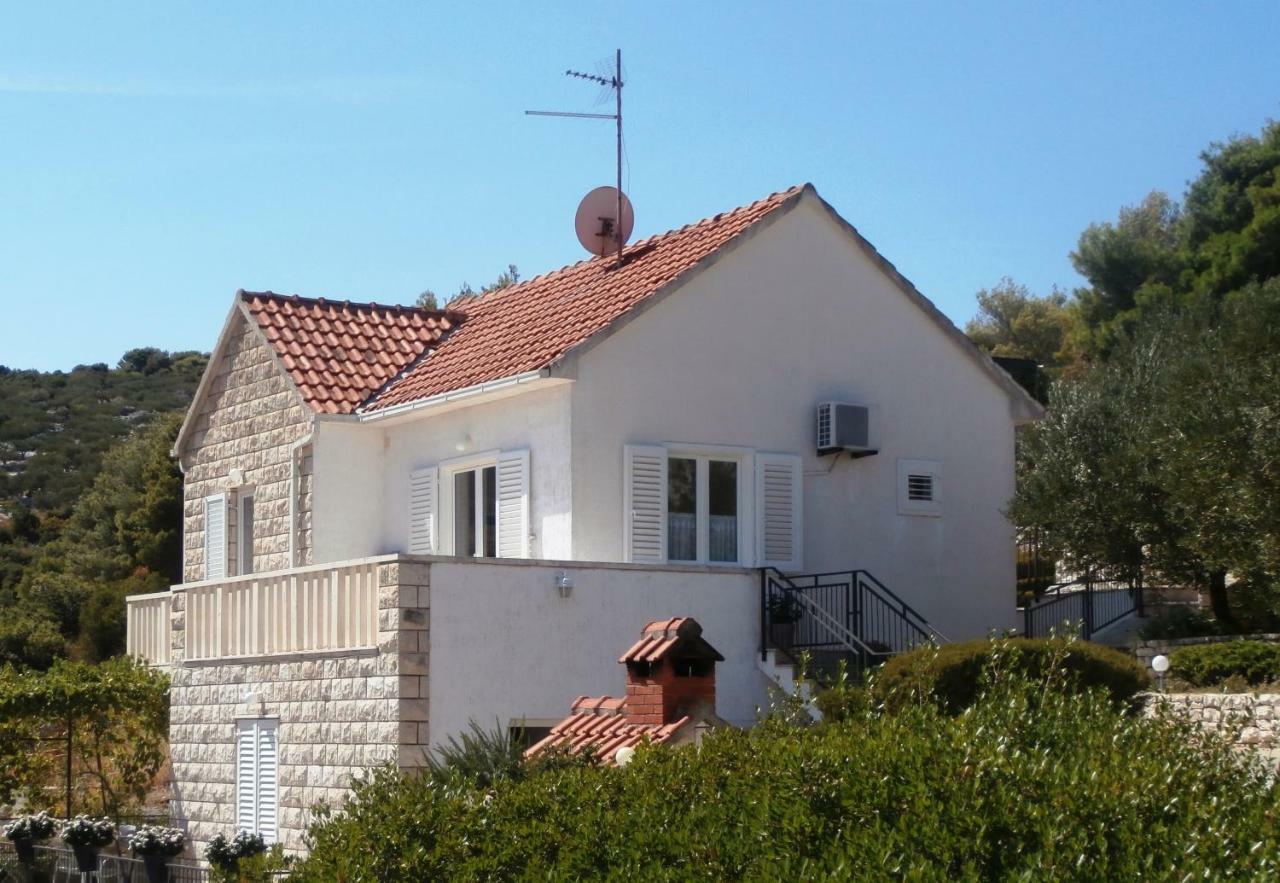 Panorama Postira Apartments Exterior photo